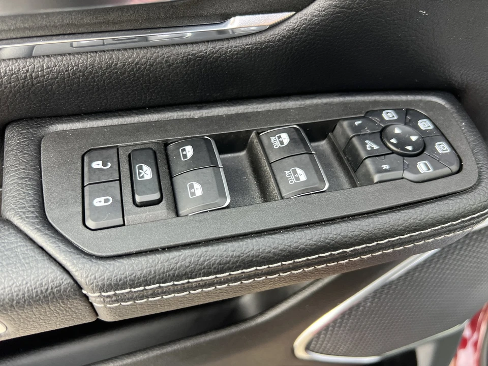 2025 Ram 1500 2nd Gen - Image 17 of 21