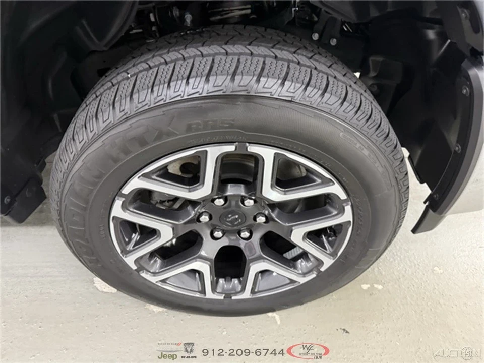 2025 Ram 1500 2nd Gen - Image 4 of 12