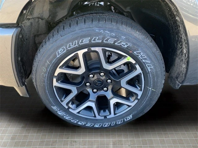 2025 Ram 1500 2nd Gen - Image 10 of 21
