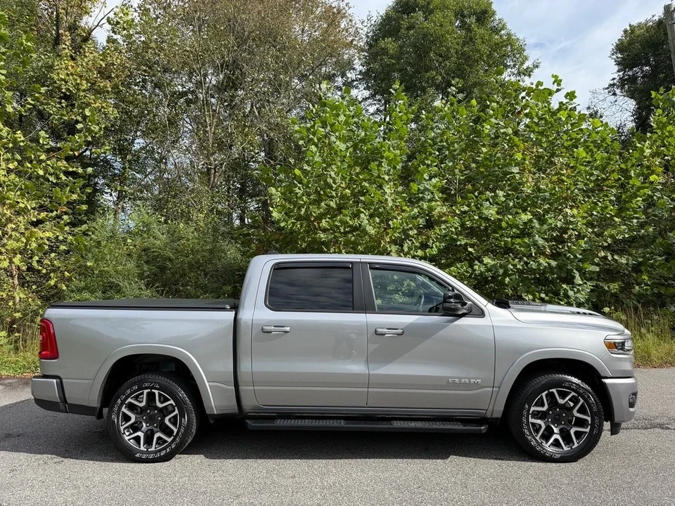 2025 Ram 1500 2nd Gen - Image 5 of 12