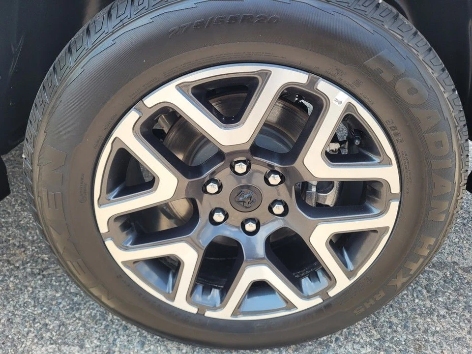 2025 Ram 1500 2nd Gen - Image 9 of 12