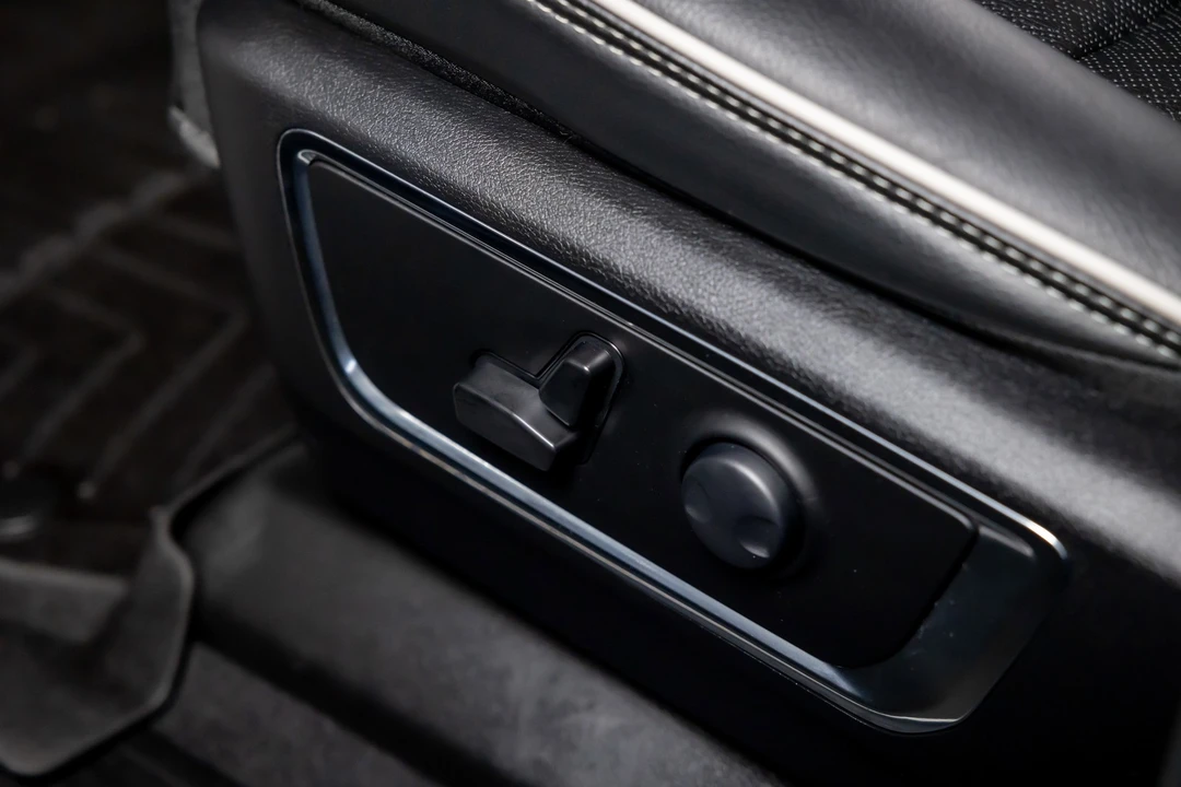 2025 Ram 1500 2nd Gen - Image 17 of 21