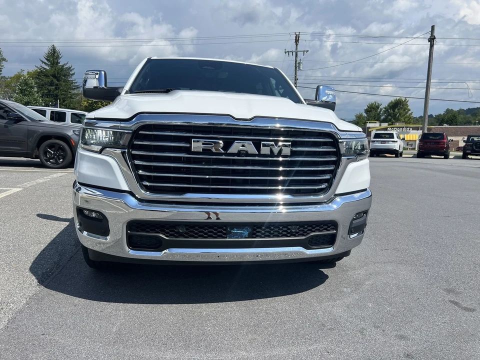 2025 Ram 1500 2nd Gen - Image 5 of 12