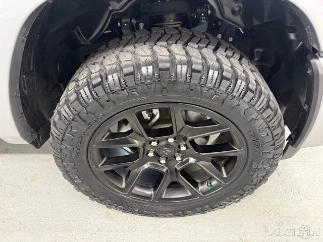 2025 Ram 1500 2nd Gen - Image 5 of 12