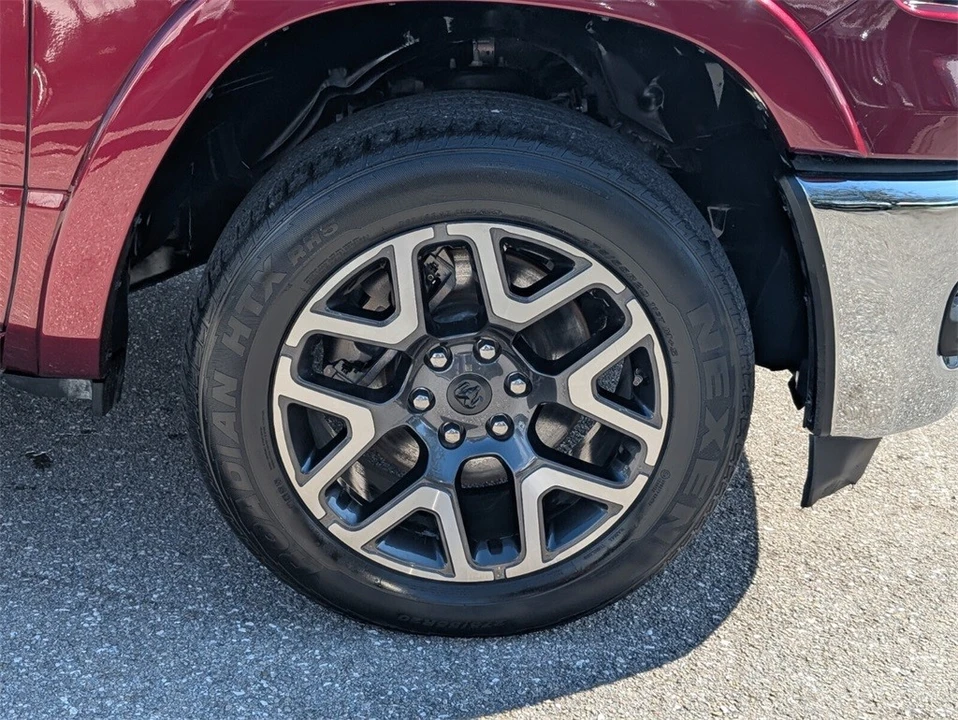 2025 Ram 1500 2nd Gen - Image 9 of 12