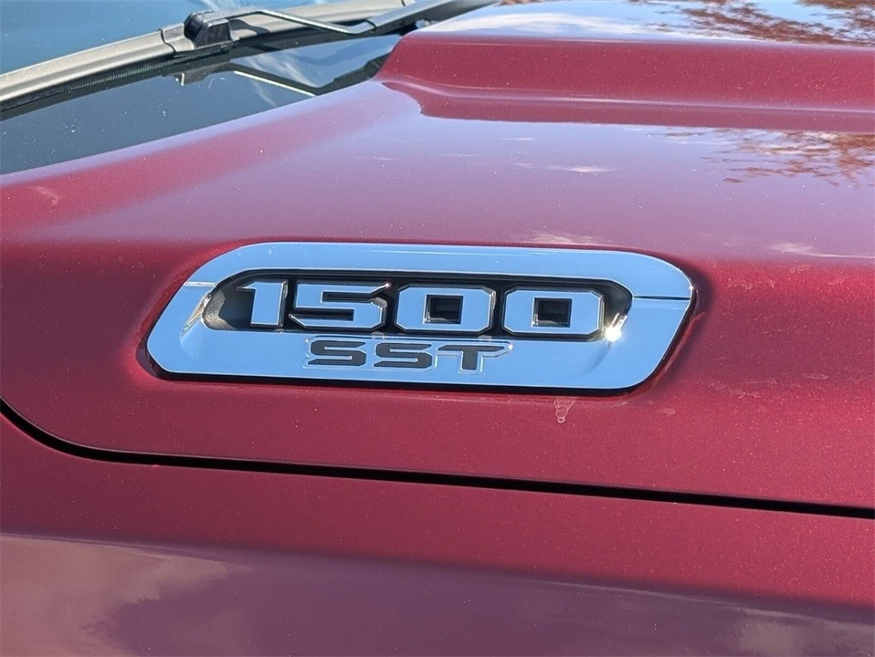 2025 Ram 1500 2nd Gen - Image 11 of 12