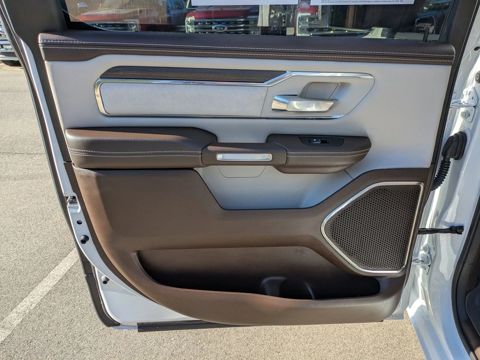2025 Ram 1500 2nd Gen - Image 30 of 31