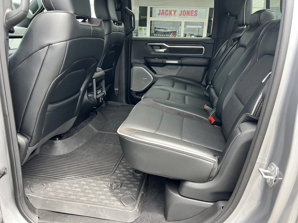 2025 Ram 1500 2nd Gen - Image 15 of 31