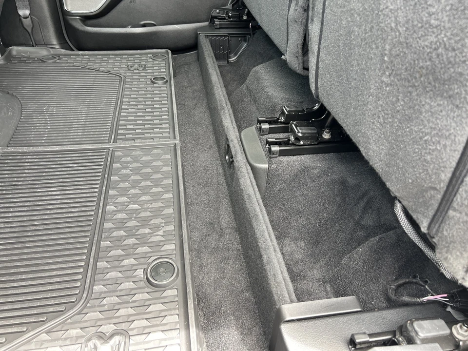 2025 Ram 1500 2nd Gen - Image 16 of 31