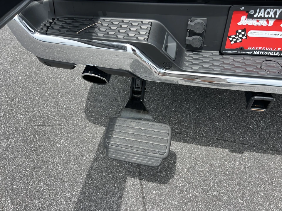 2025 Ram 1500 2nd Gen - Image 13 of 31