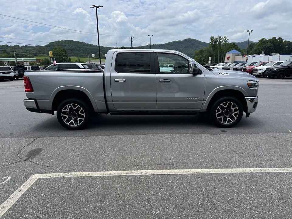 2025 Ram 1500 2nd Gen - Image 4 of 31