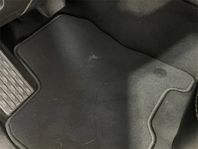 2025 Ram 1500 2nd Gen - Image 17 of 21