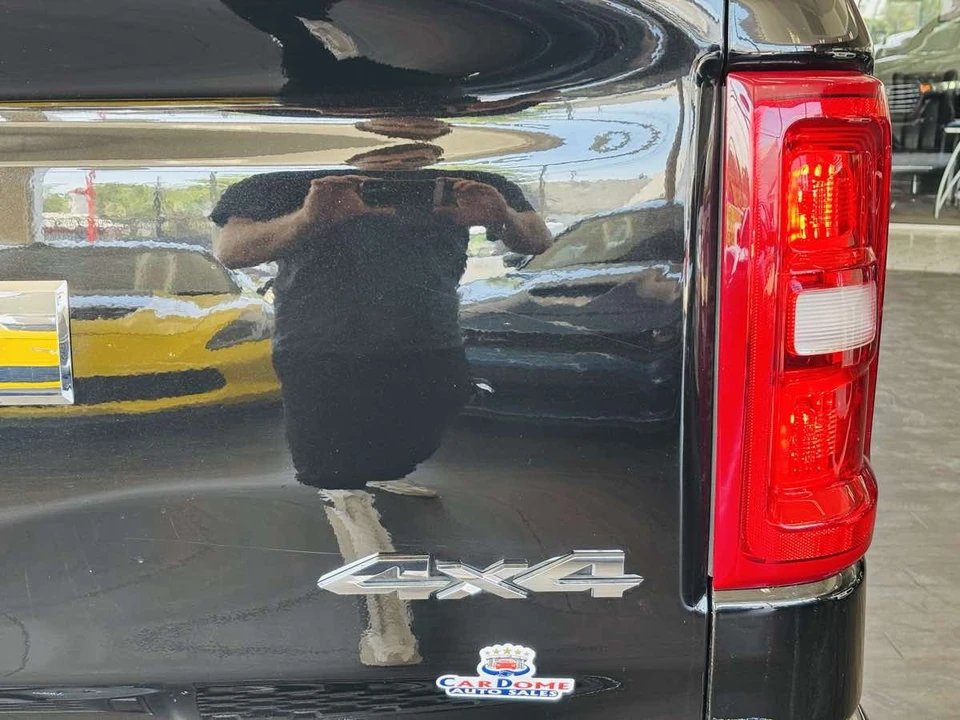 2025 Ram 1500 2nd Gen - Image 8 of 31