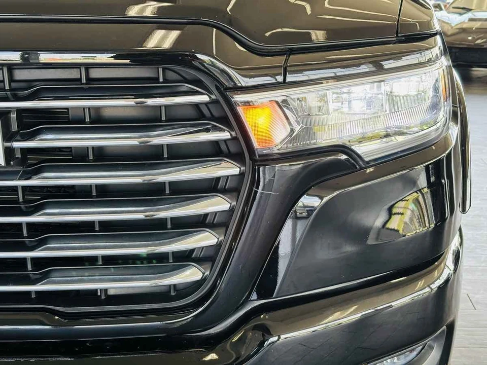 2025 Ram 1500 2nd Gen - Image 17 of 31