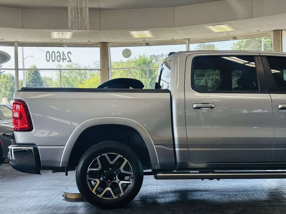 2025 Ram 1500 2nd Gen - Image 6 of 31