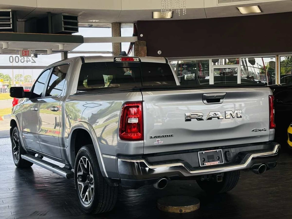 2025 Ram 1500 2nd Gen - Image 16 of 31