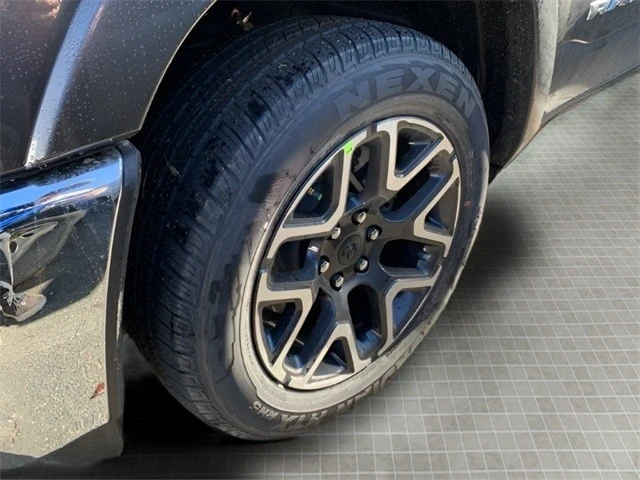 2025 Ram 1500 2nd Gen - Image 9 of 12
