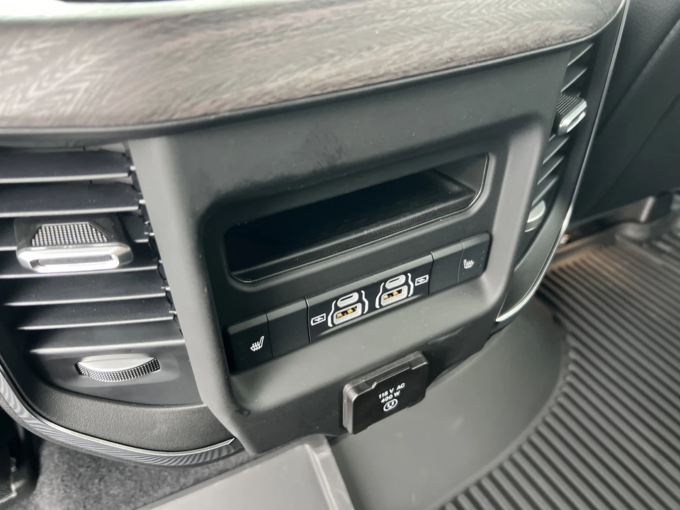 2025 Ram 1500 2nd Gen - Image 18 of 31