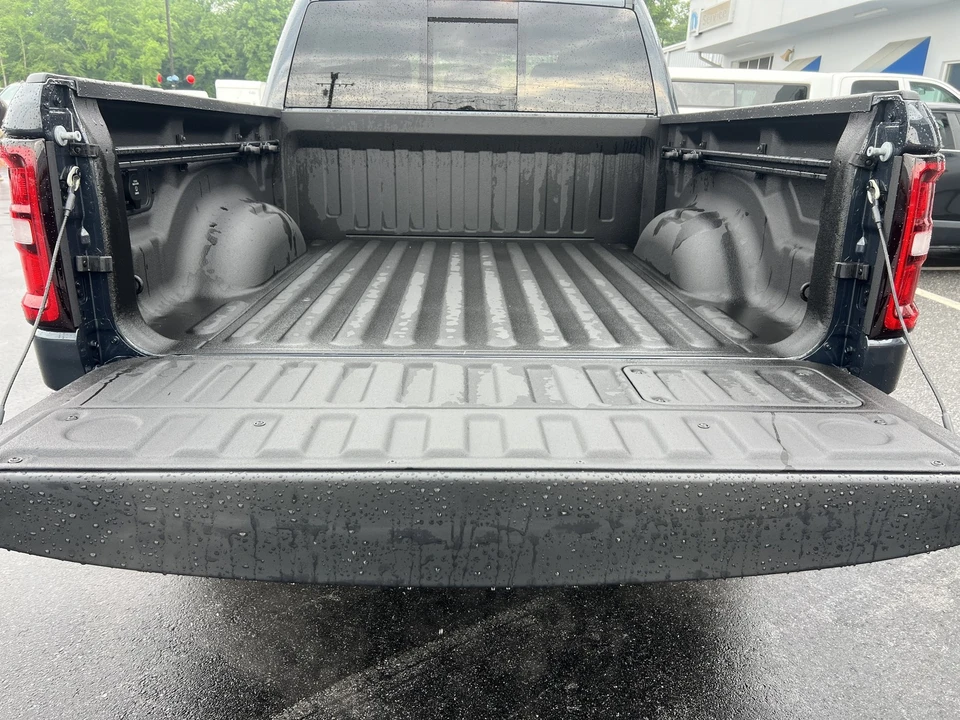 2025 Ram 1500 2nd Gen - Image 10 of 31