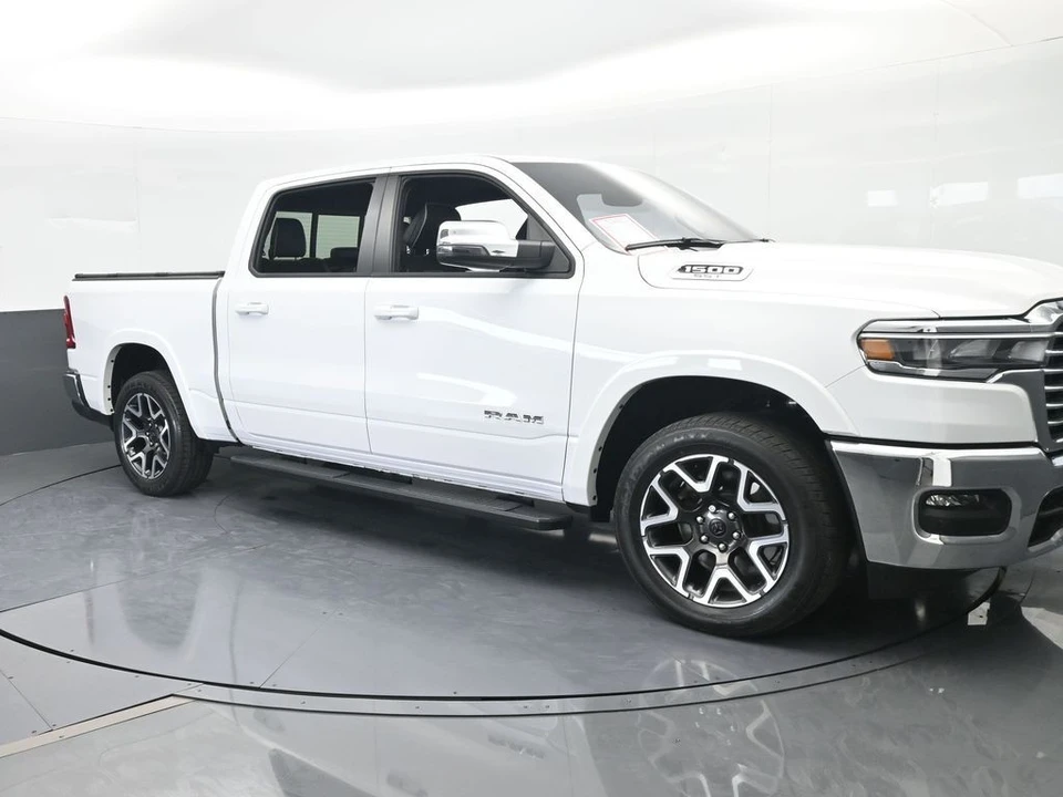 2025 Ram 1500 2nd Gen - Image 8 of 12