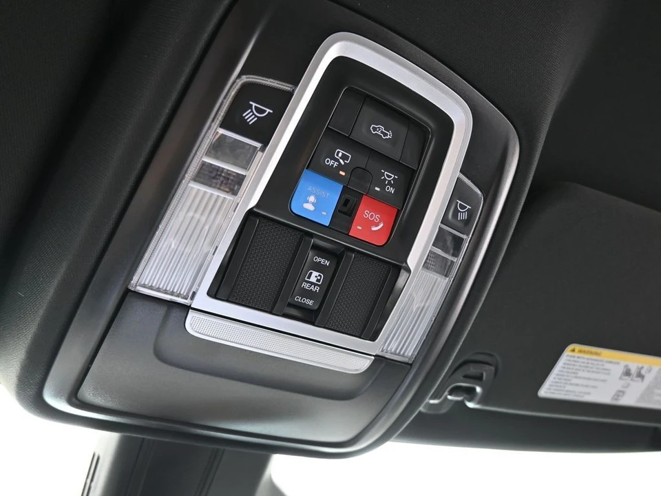 2025 Ram 1500 2nd Gen - Image 19 of 21