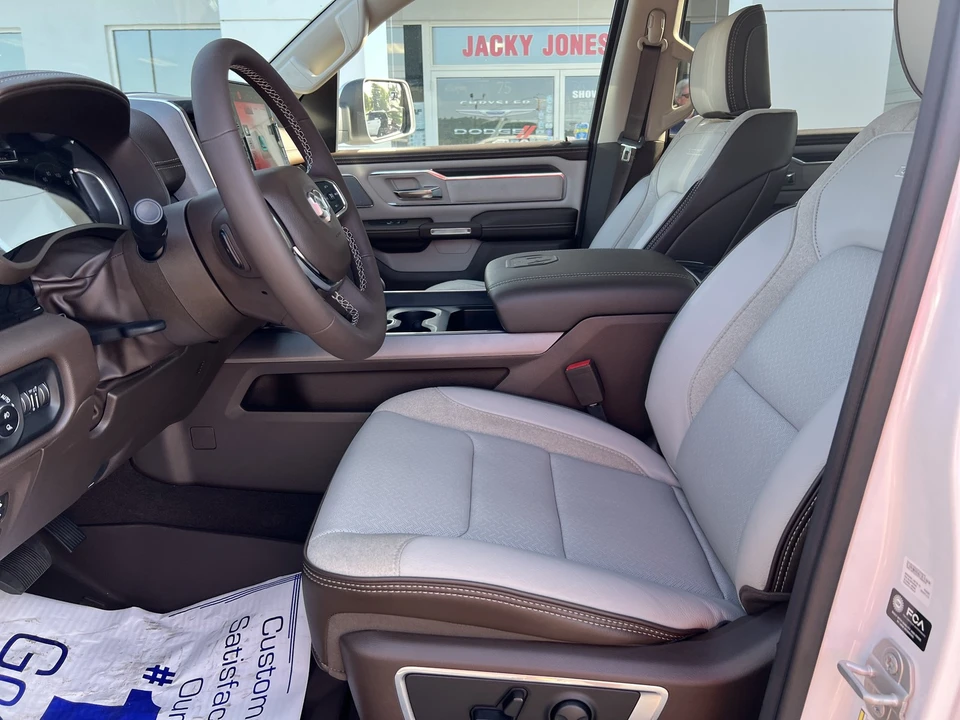2025 Ram 1500 2nd Gen - Image 23 of 31