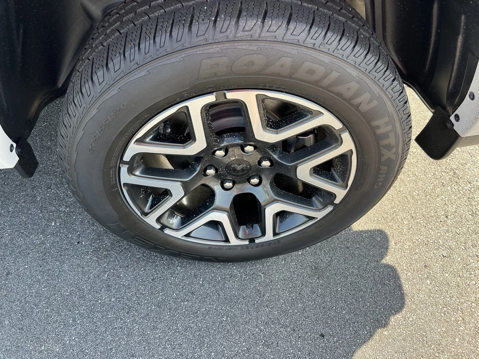 2025 Ram 1500 2nd Gen - Image 14 of 31