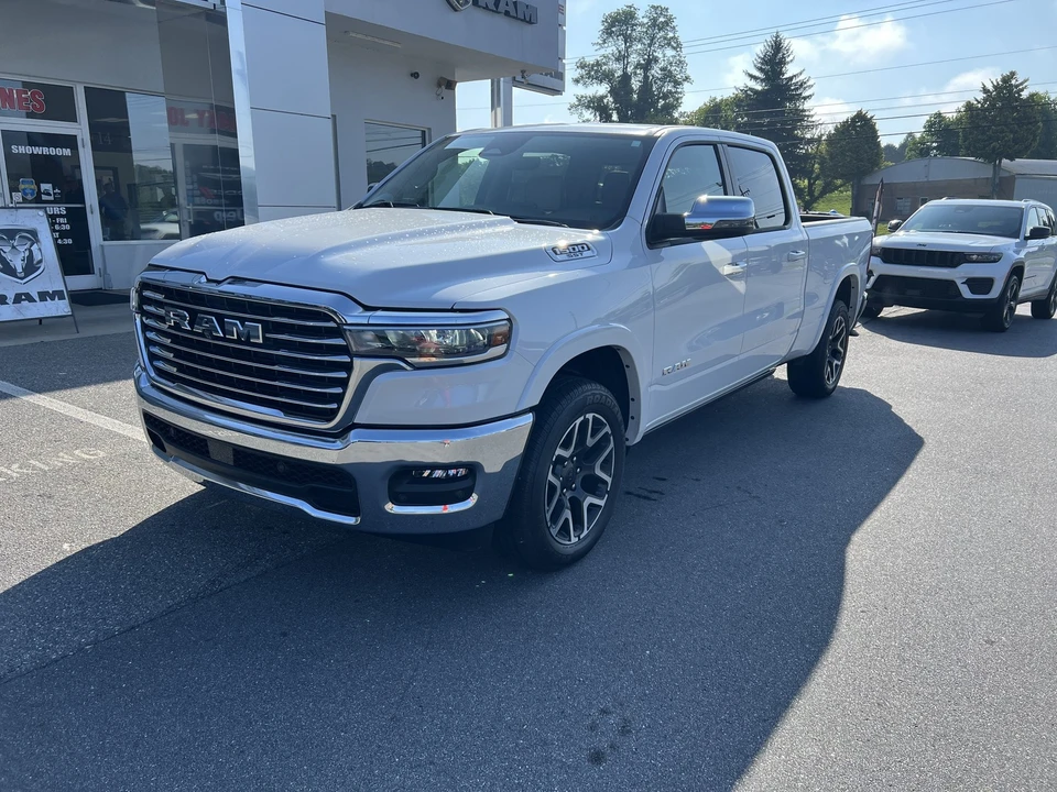 2025 Ram 1500 2nd Gen - Image 6 of 31