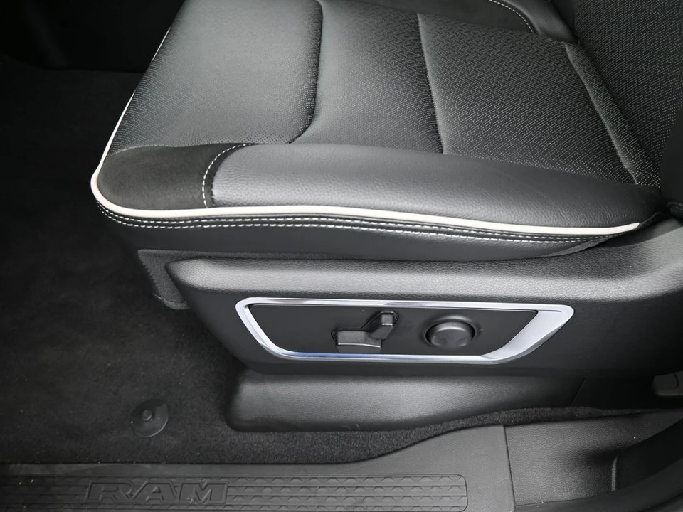2025 Ram 1500 2nd Gen - Image 15 of 21