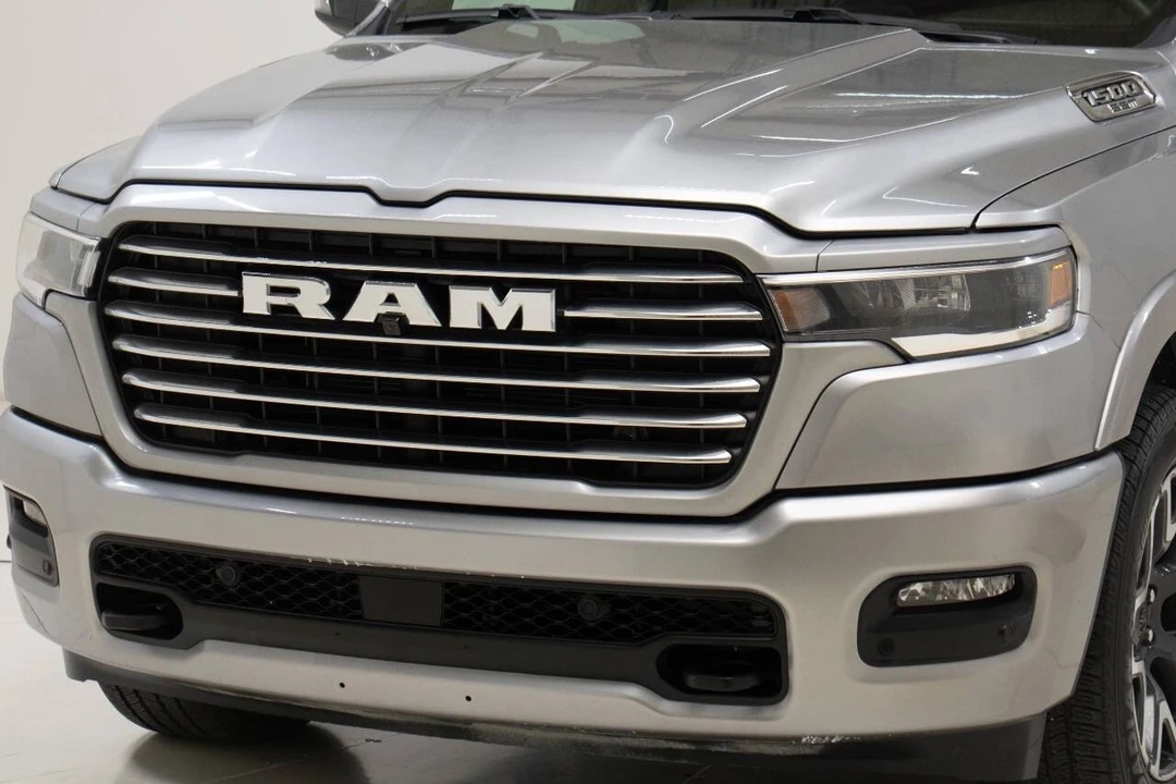 2025 Ram 1500 2nd Gen - Image 9 of 12