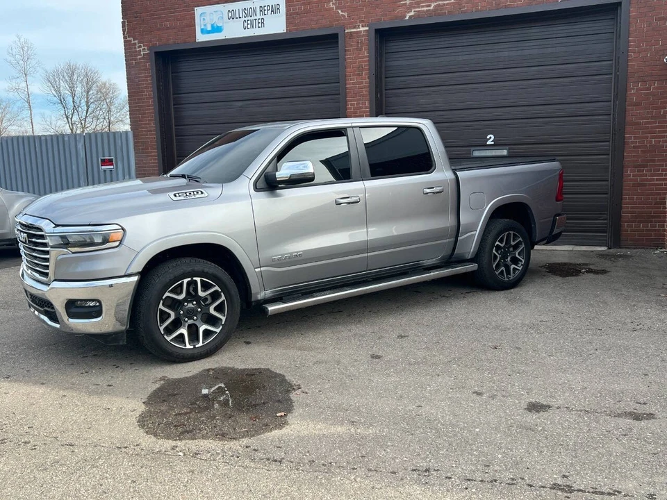 2025 Ram 1500 2nd Gen - Image 5 of 31
