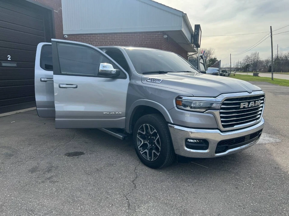 2025 Ram 1500 2nd Gen - Image 16 of 31