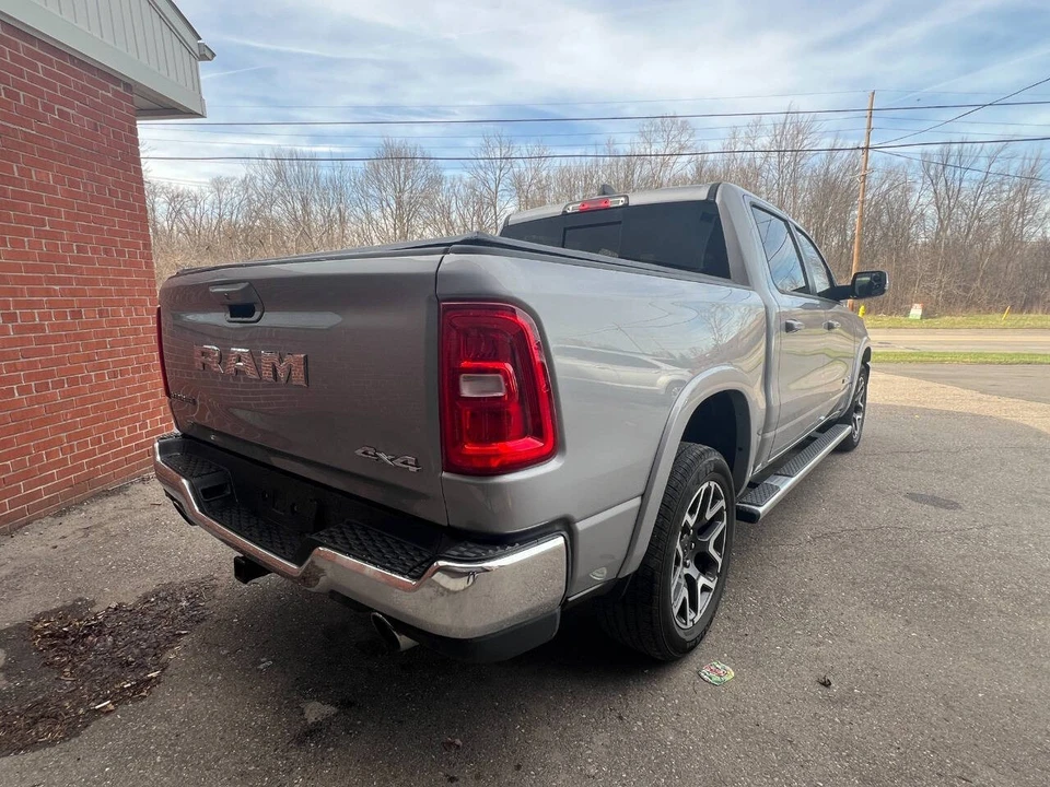2025 Ram 1500 2nd Gen - Image 7 of 31