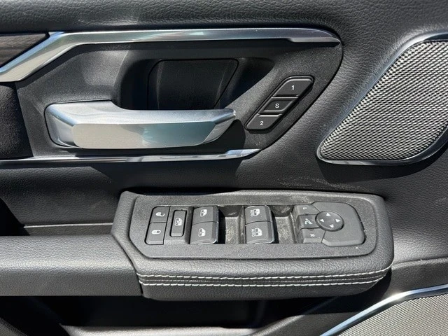 2025 Ram 1500 2nd Gen - Image 14 of 21