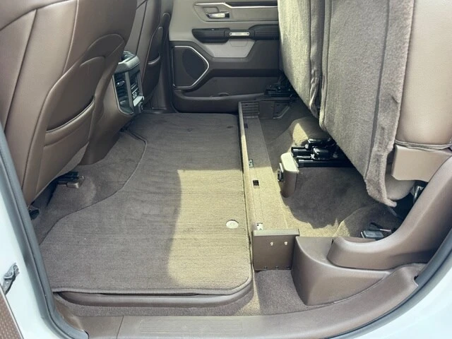 2025 Ram 1500 2nd Gen - Image 16 of 21