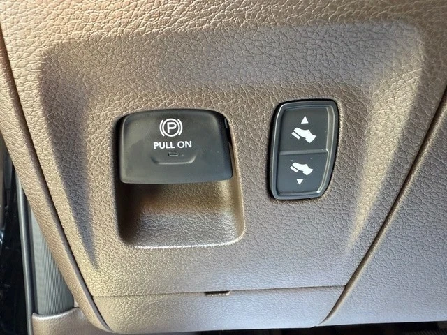 2025 Ram 1500 2nd Gen - Image 17 of 21