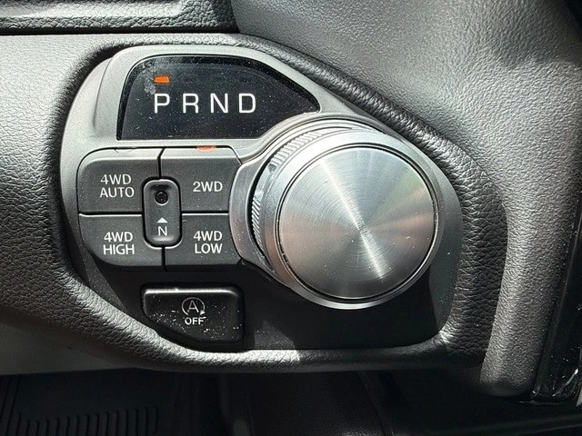 2025 Ram 1500 2nd Gen - Image 24 of 31