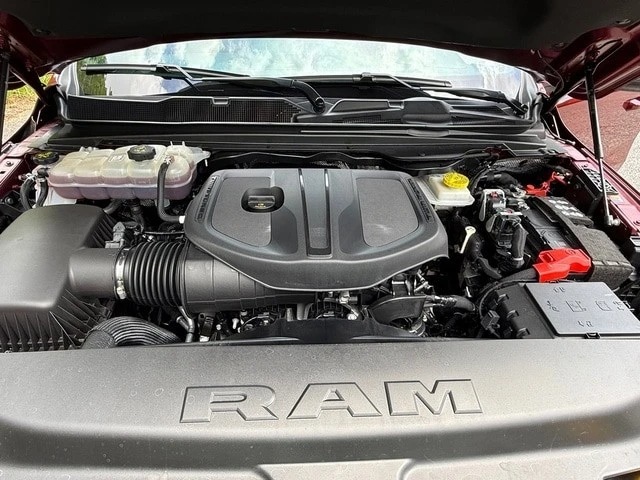 2025 Ram 1500 2nd Gen - Image 12 of 31