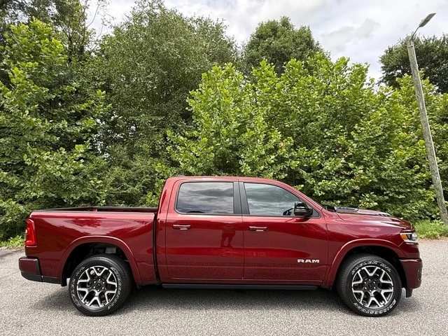 2025 Ram 1500 2nd Gen - Image 5 of 31