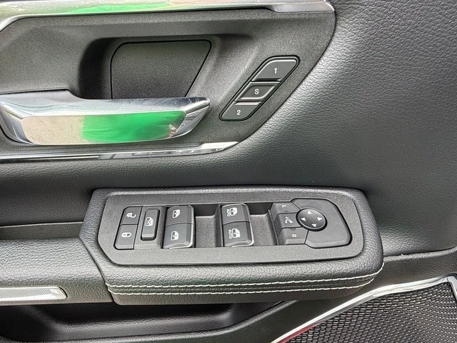 2025 Ram 1500 2nd Gen - Image 15 of 31