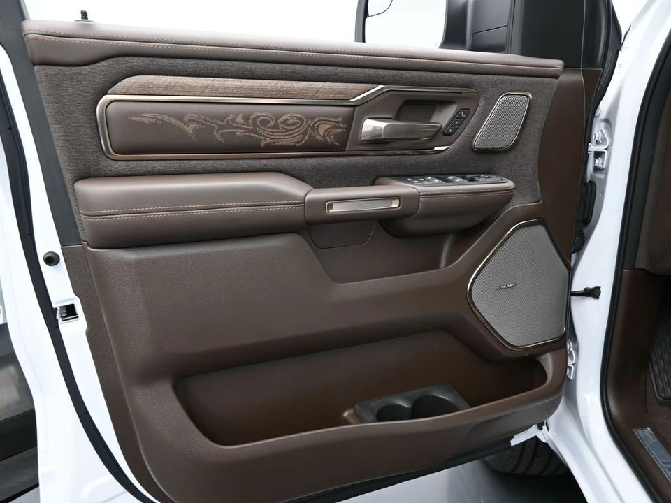 2025 Ram 1500 2nd Gen - Image 11 of 12