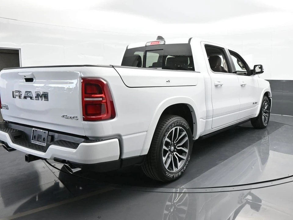 2025 Ram 1500 2nd Gen - Image 5 of 12