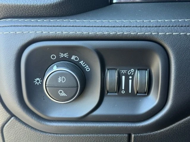 2025 Ram 1500 2nd Gen - Image 29 of 31
