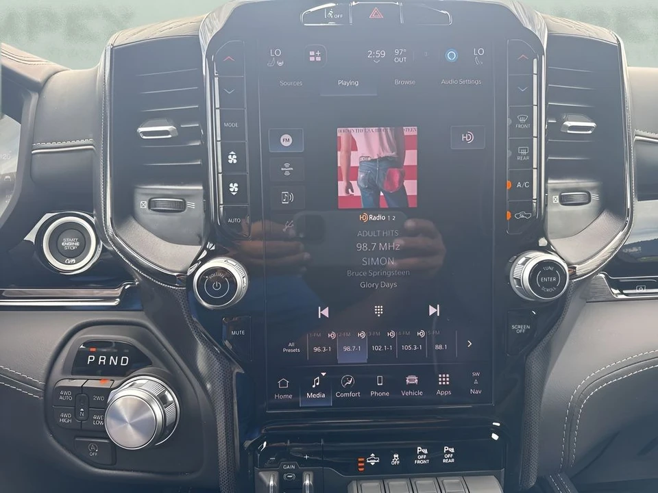 2025 Ram 1500 2nd Gen - Image 20 of 31