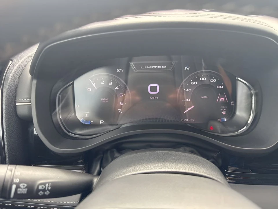 2025 Ram 1500 2nd Gen - Image 27 of 31