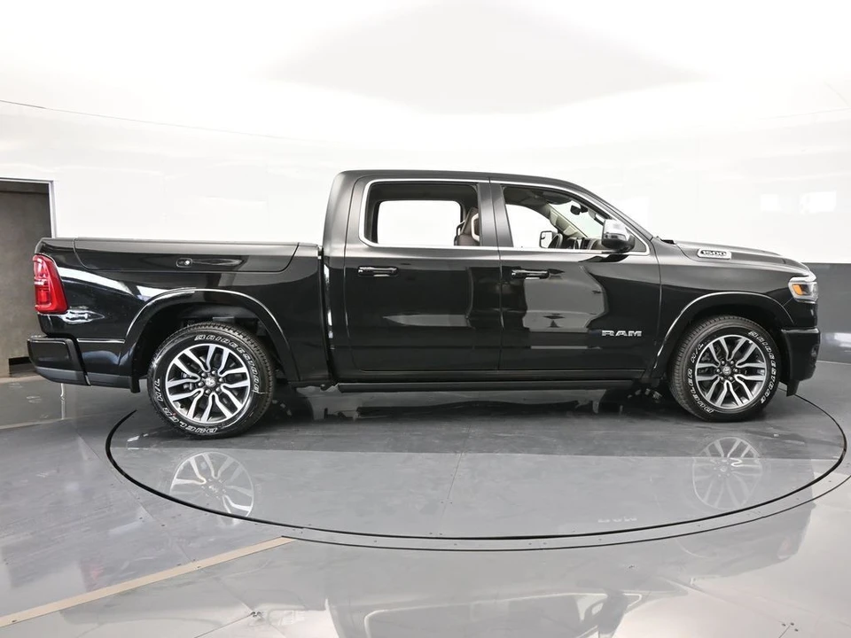 2025 Ram 1500 2nd Gen - Image 7 of 12