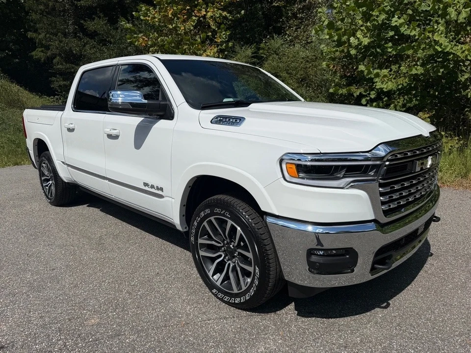 2025 Ram 1500 2nd Gen - Image 5 of 21
