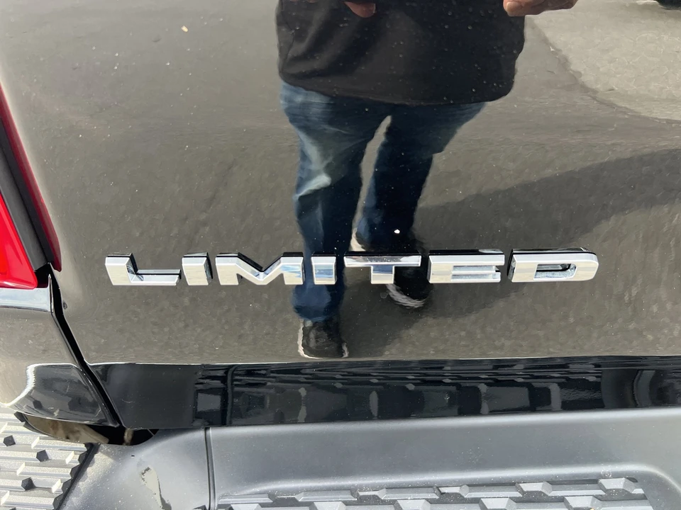 2025 Ram 1500 2nd Gen - Image 8 of 12