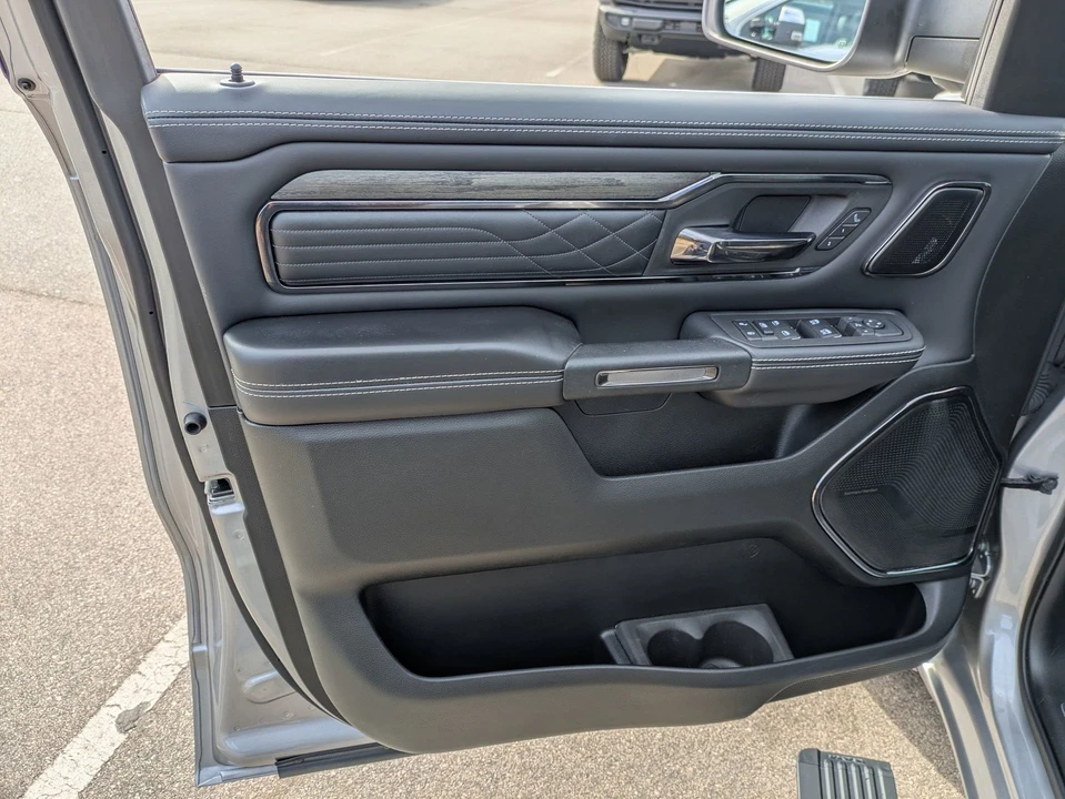 2025 Ram 1500 2nd Gen - Image 15 of 21