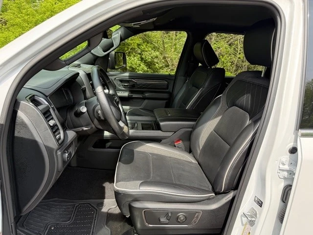 2025 Ram 1500 2nd Gen - Image 17 of 31